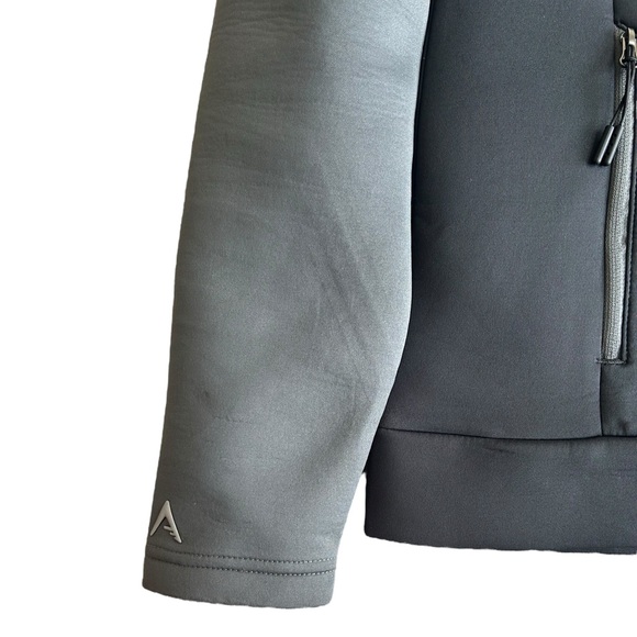 Antigua Men’s Roman Reigns WWE Hoodie Gray Black Full Zip Large Performance - Picture 5 of 8